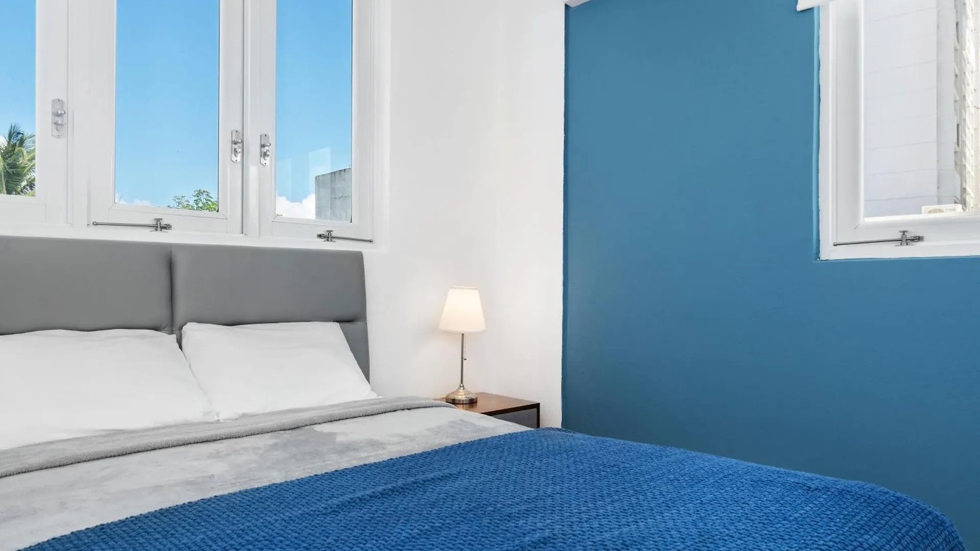 1 Step From The Beach Pool Pet Friendly San Juan Apartamento